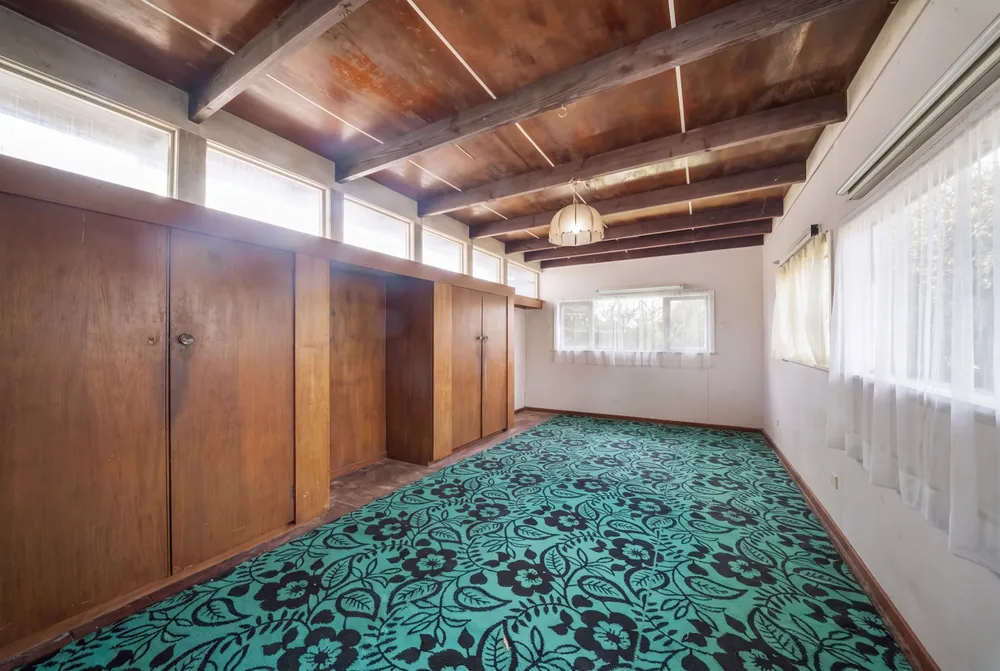 Photos of 184 New Windsor Road