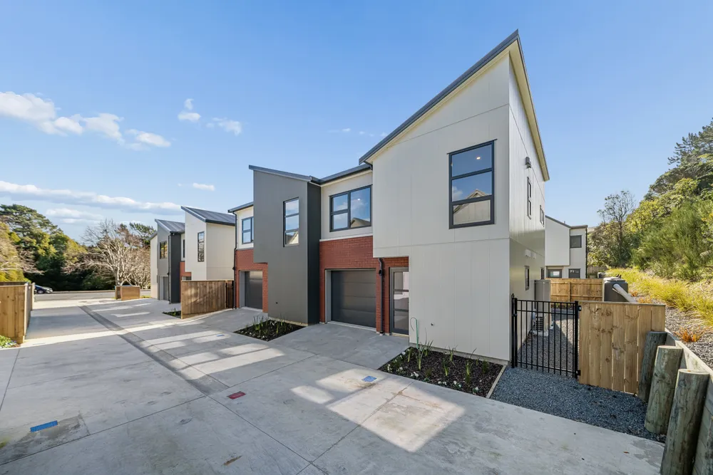 Photos of 15 Rewarewa Way