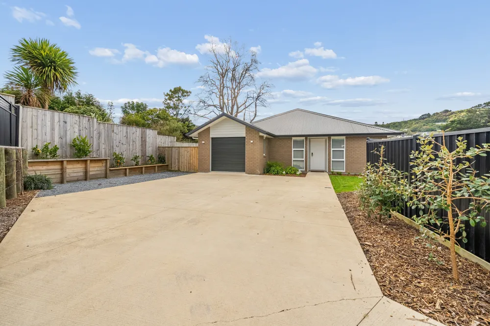 Photos of 15 Rewarewa Way