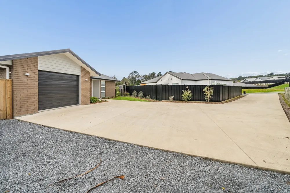 Photos of 15 Rewarewa Way