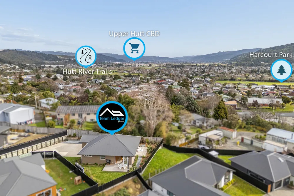 Photos of 15 Rewarewa Way