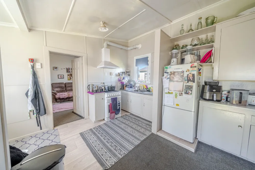 Photos of 261 Nelson Street