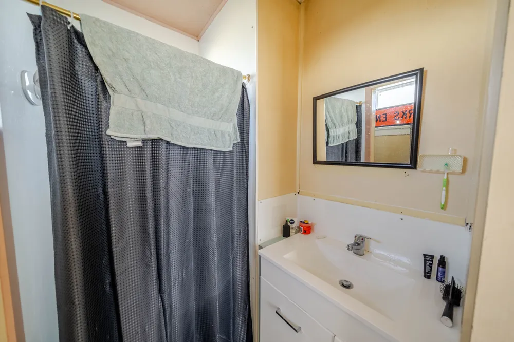 Photos of 261 Nelson Street