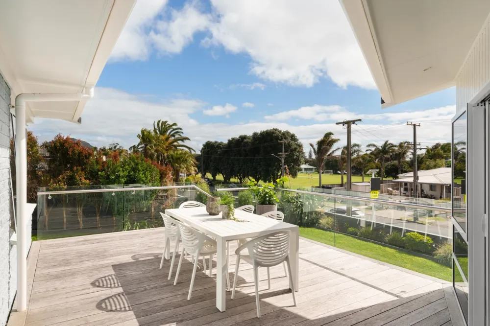Photos of 48 Orkney Road