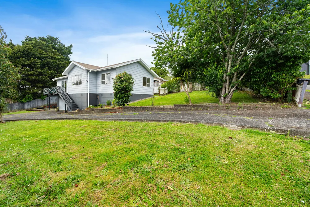 Photos of 10 Mariposa Place