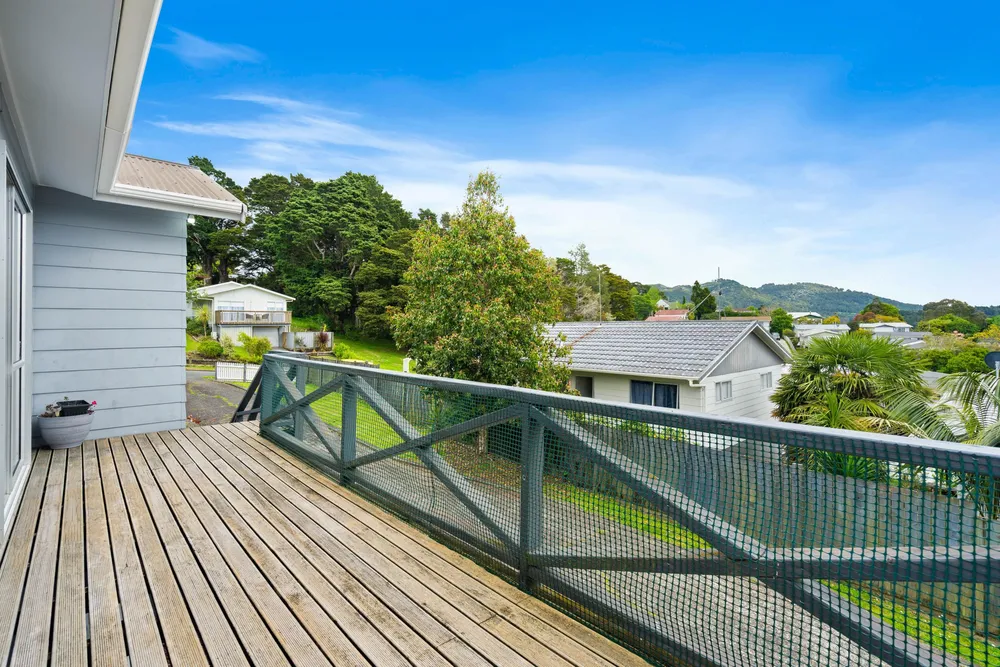 Photos of 10 Mariposa Place