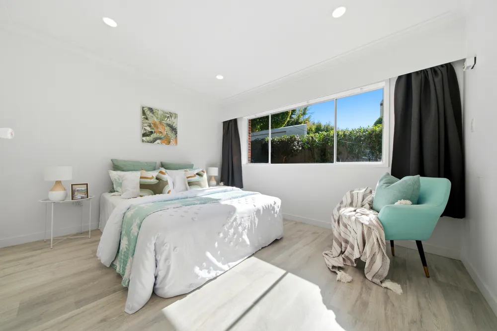 Photos of 2/34 Lake View Road