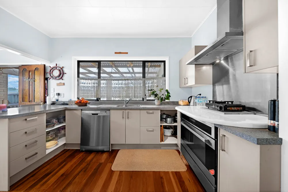 Photos of 8 Picton Street