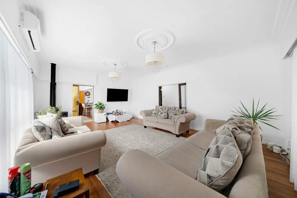 Photos of 8 Picton Street