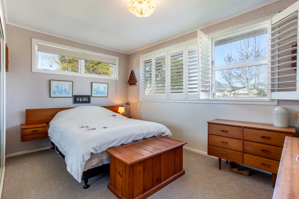 Photos of 3 Crocombe Crescent