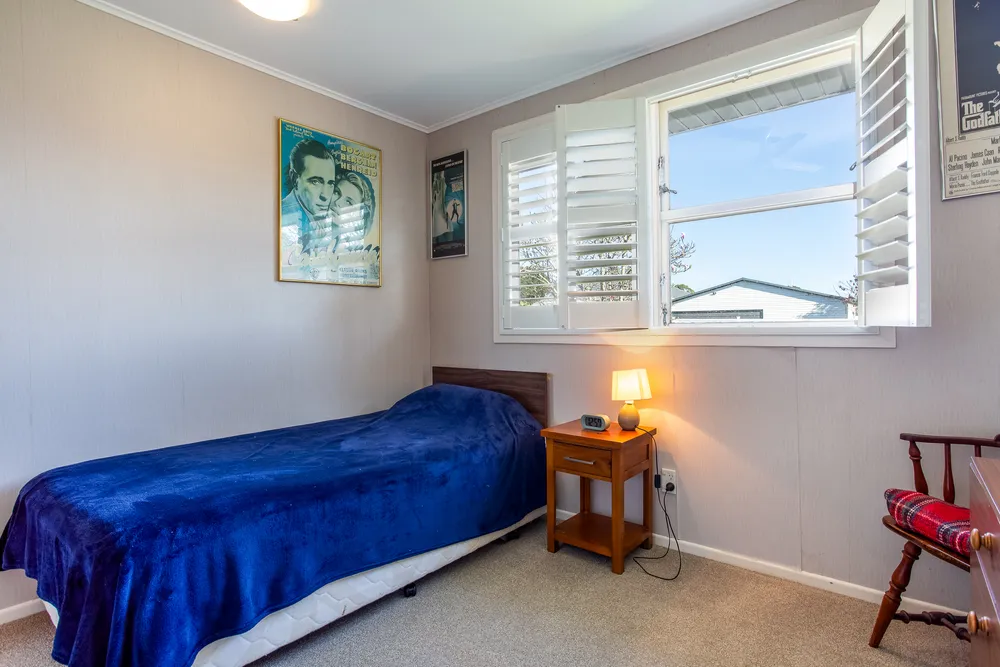 Photos of 3 Crocombe Crescent