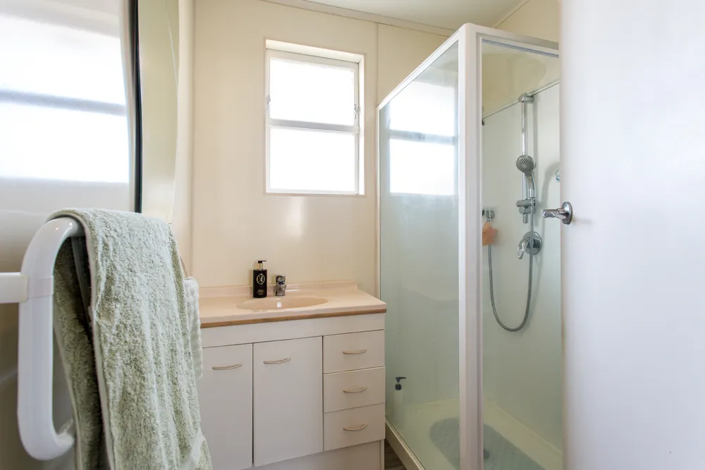 Photos of 3 Crocombe Crescent