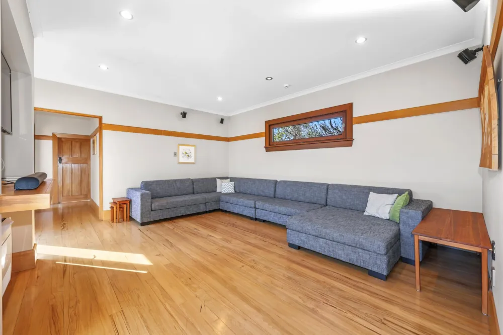Photos of 168 Lyttelton Street