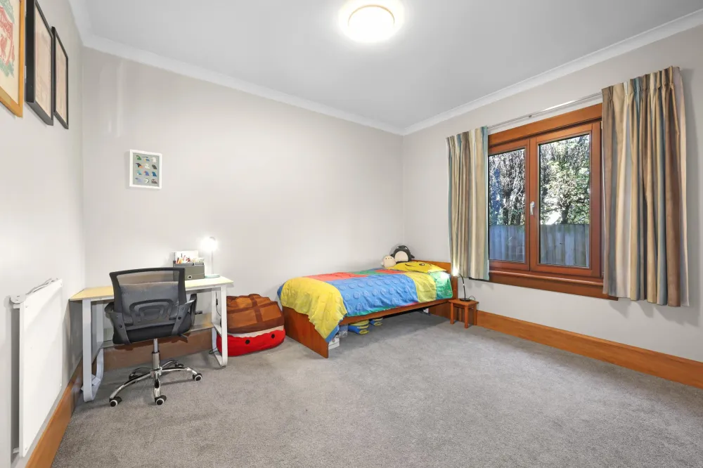 Photos of 168 Lyttelton Street