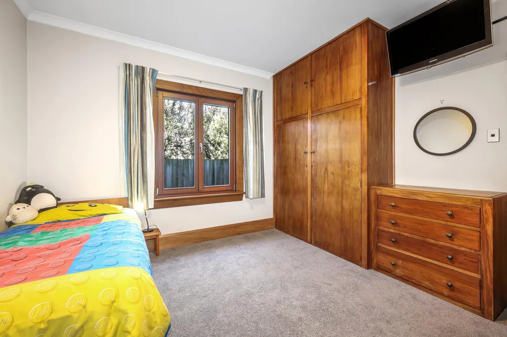 Photos of 168 Lyttelton Street