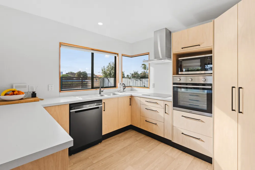 Photos of 30 Kane Road
