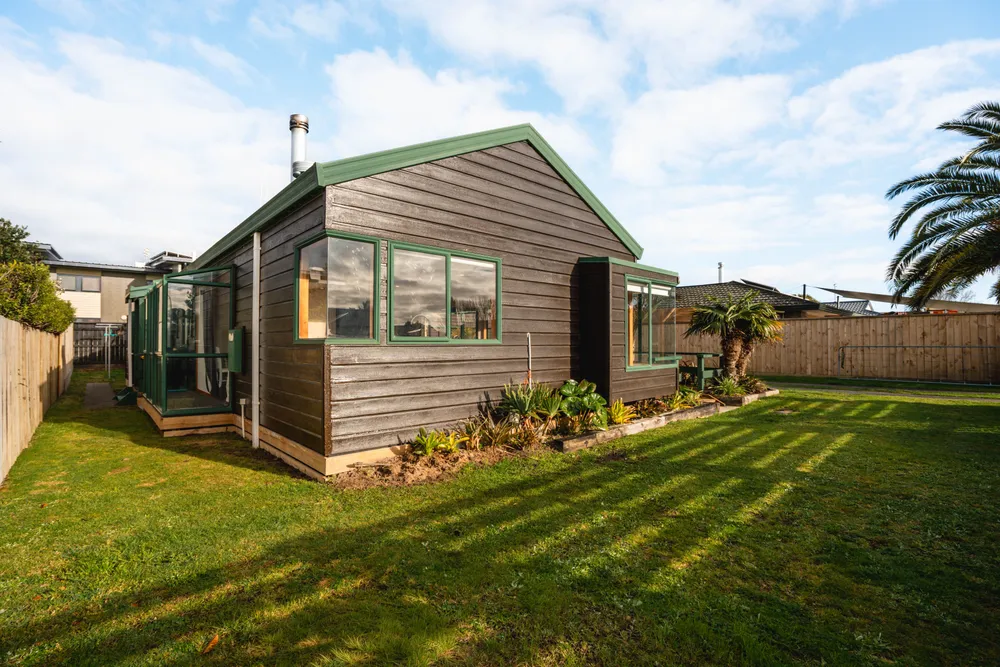 Photos of 30 Kane Road