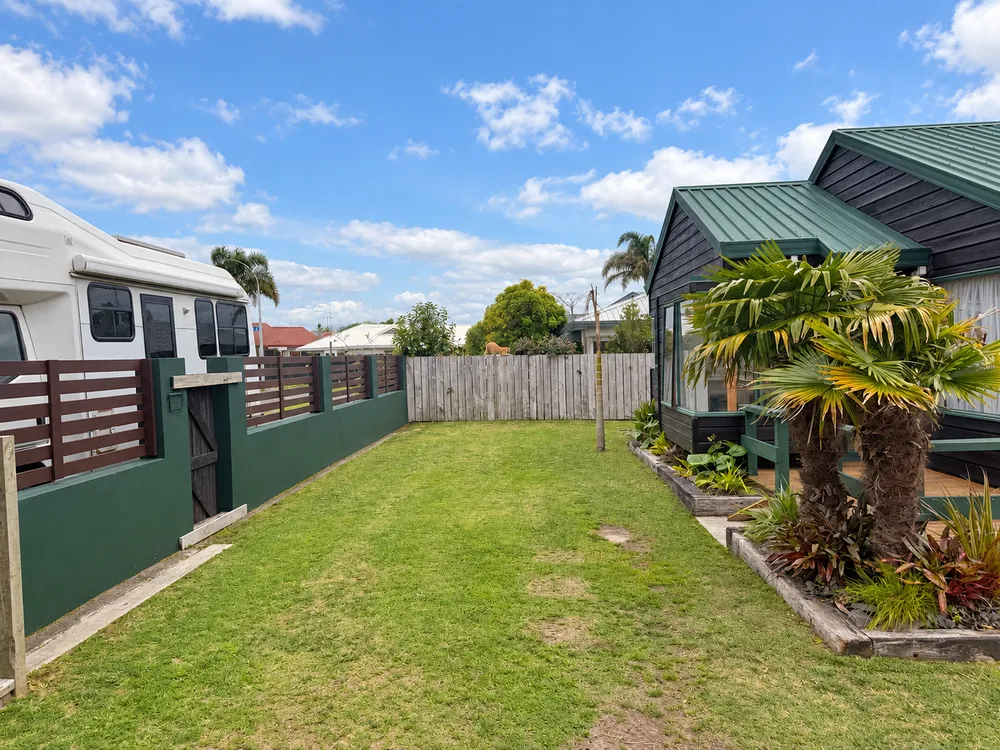 Photos of 30 Kane Road