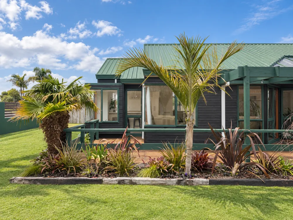 Photos of 30 Kane Road