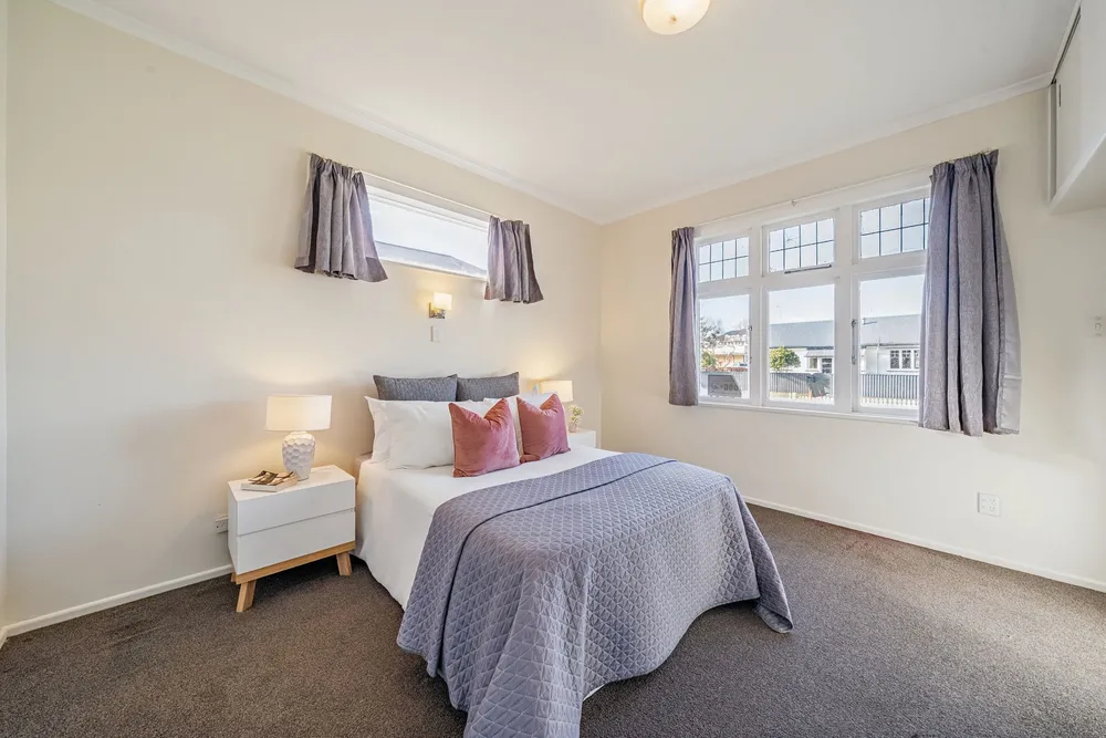 Photos of 55 Pharazyn Street