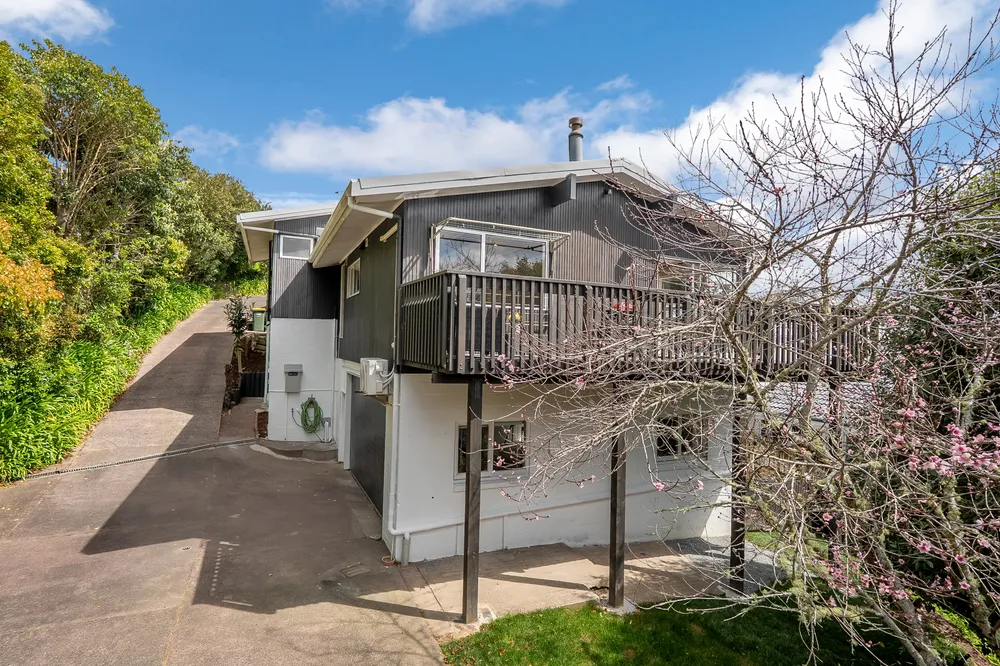Photos of 1/165 Manuka Road