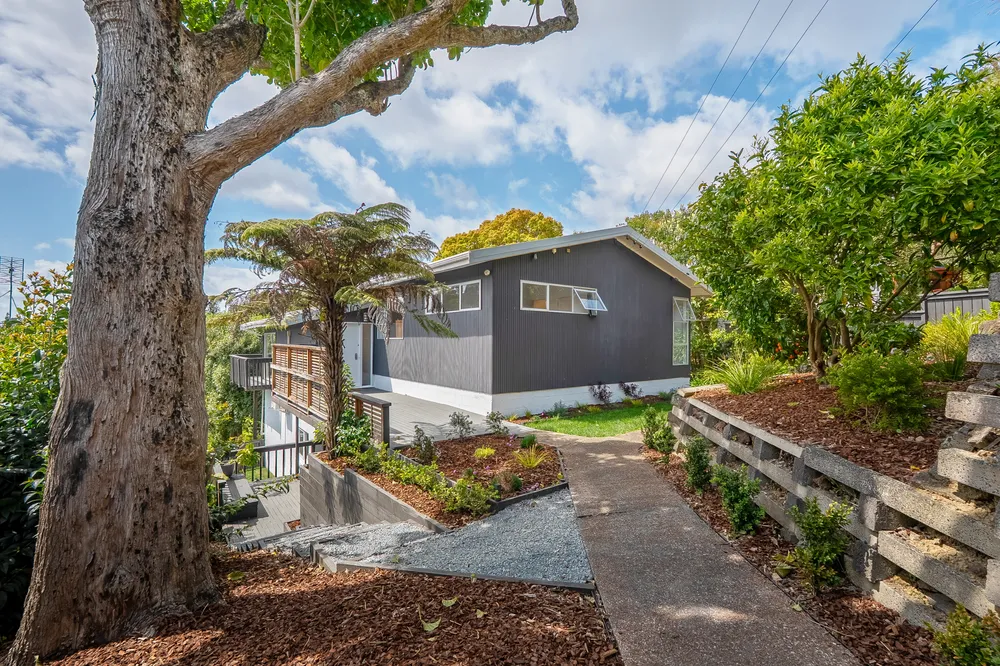 Photos of 1/165 Manuka Road