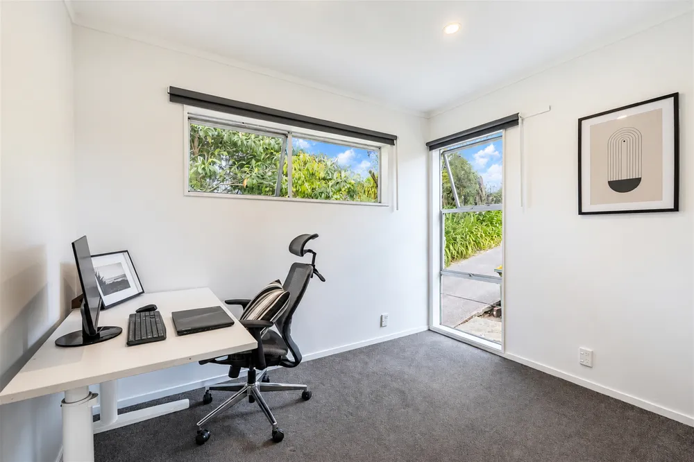 Photos of 1/165 Manuka Road