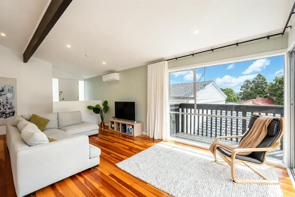 Photos of 1/165 Manuka Road