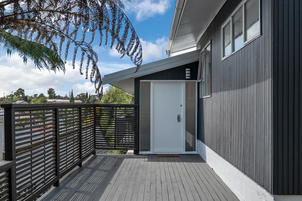 Photos of 1/165 Manuka Road