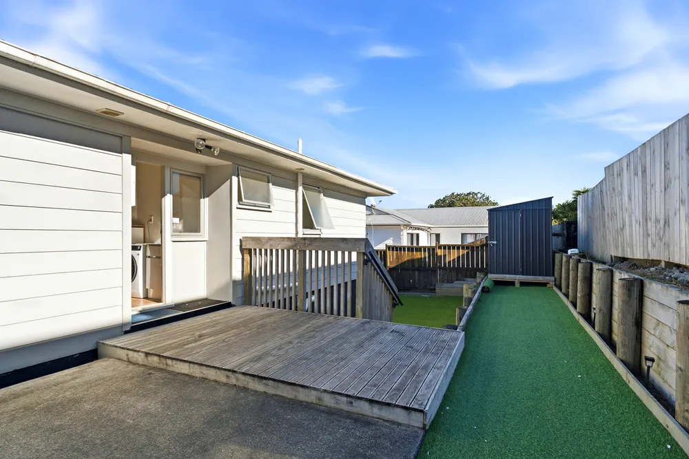 Photos of 16 Aronia Way