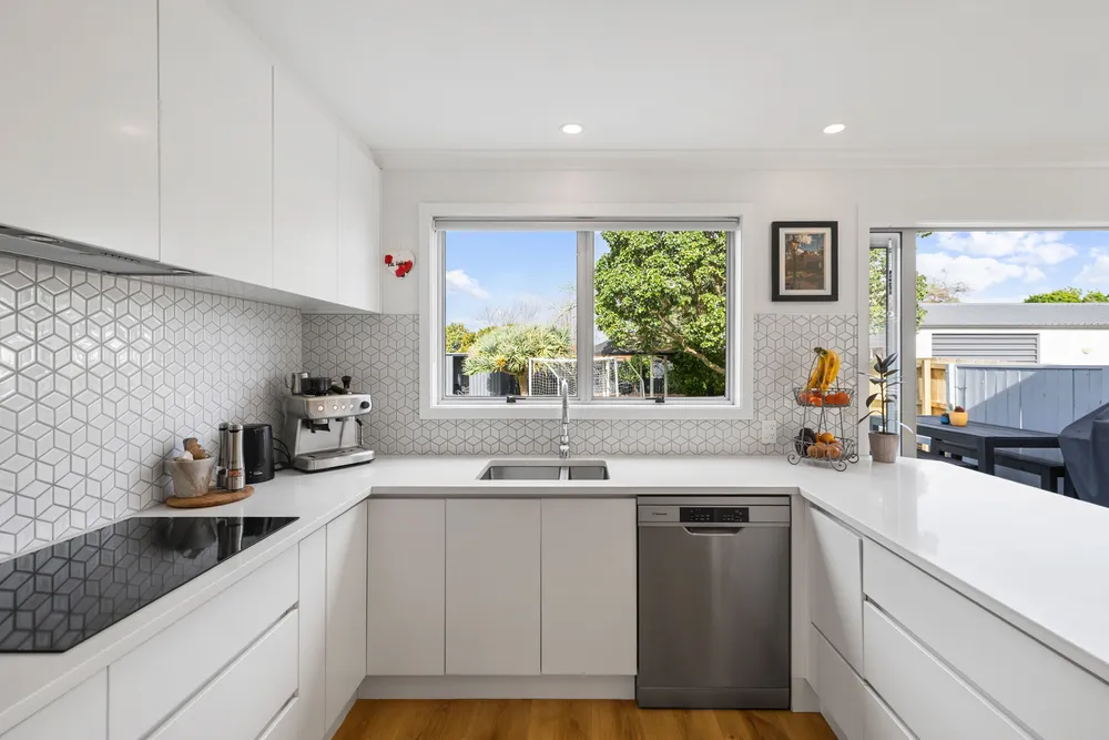 Photos of 4 Binda Place