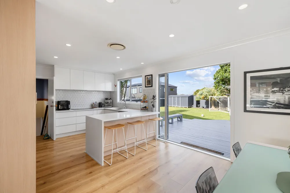 Photos of 4 Binda Place