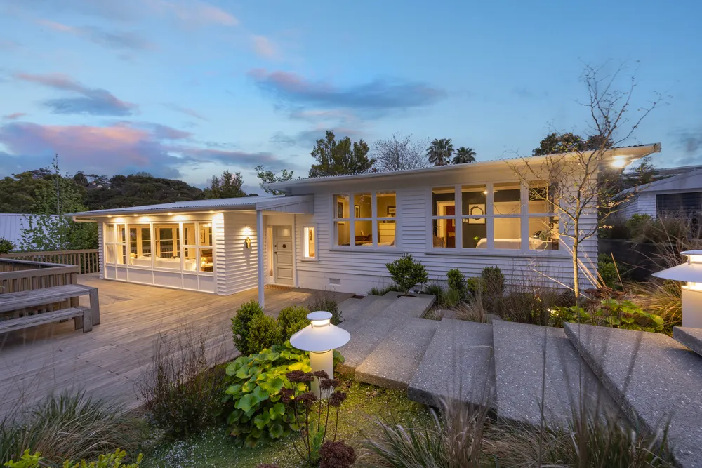 Photos of 82 Atkinson Road