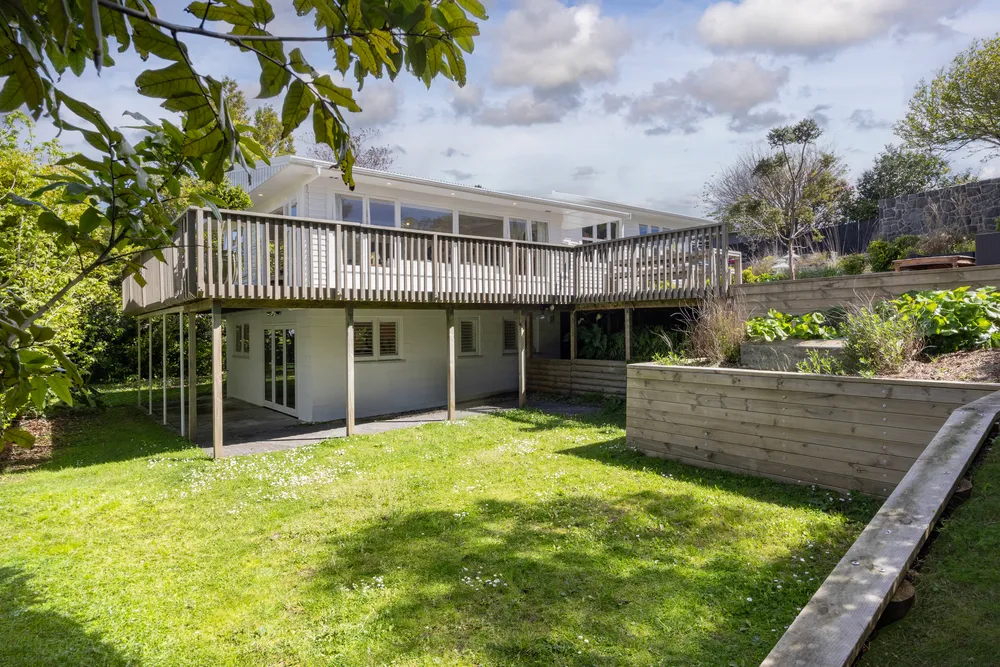 Photos of 82 Atkinson Road