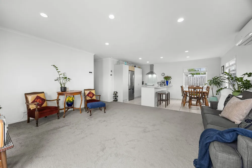 Photos of 50 Caen Road
