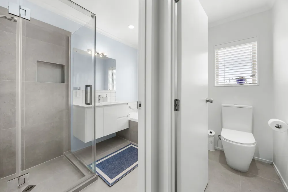 Photos of 50 Caen Road
