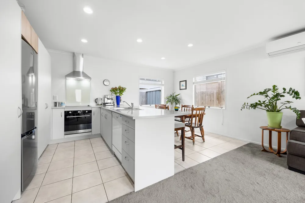 Photos of 50 Caen Road