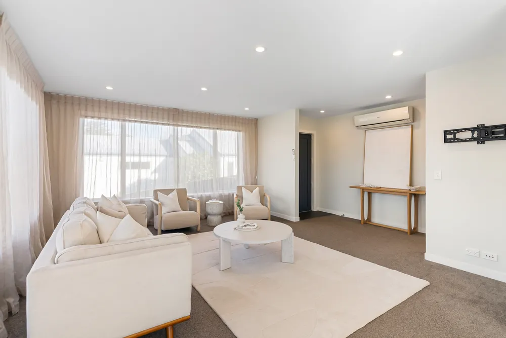Photos of 25 Sierra Street