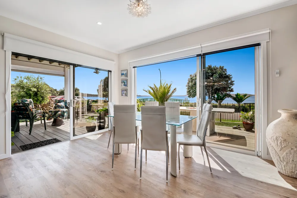 Photos of 27 Schooner Avenue