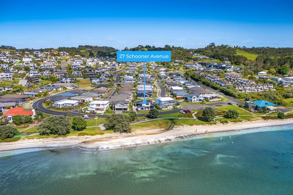 Photos of 27 Schooner Avenue