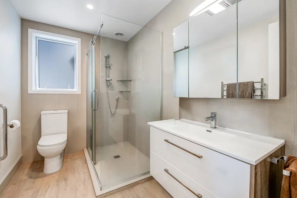 Photos of 27 Schooner Avenue