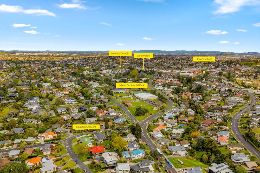 Photos of 6 Luplau Crescent