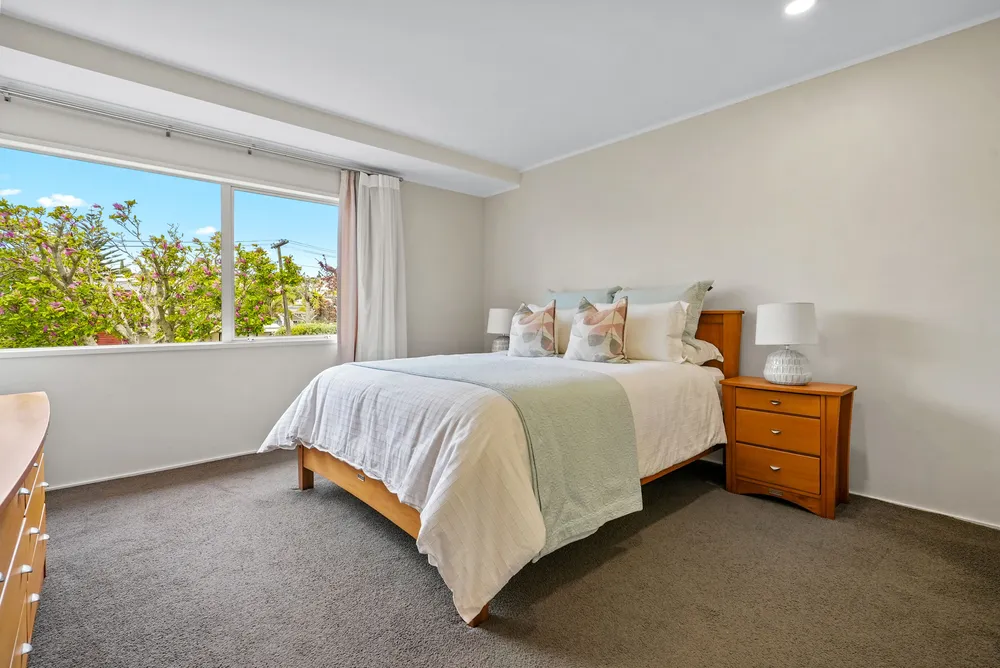 Photos of 6 Luplau Crescent