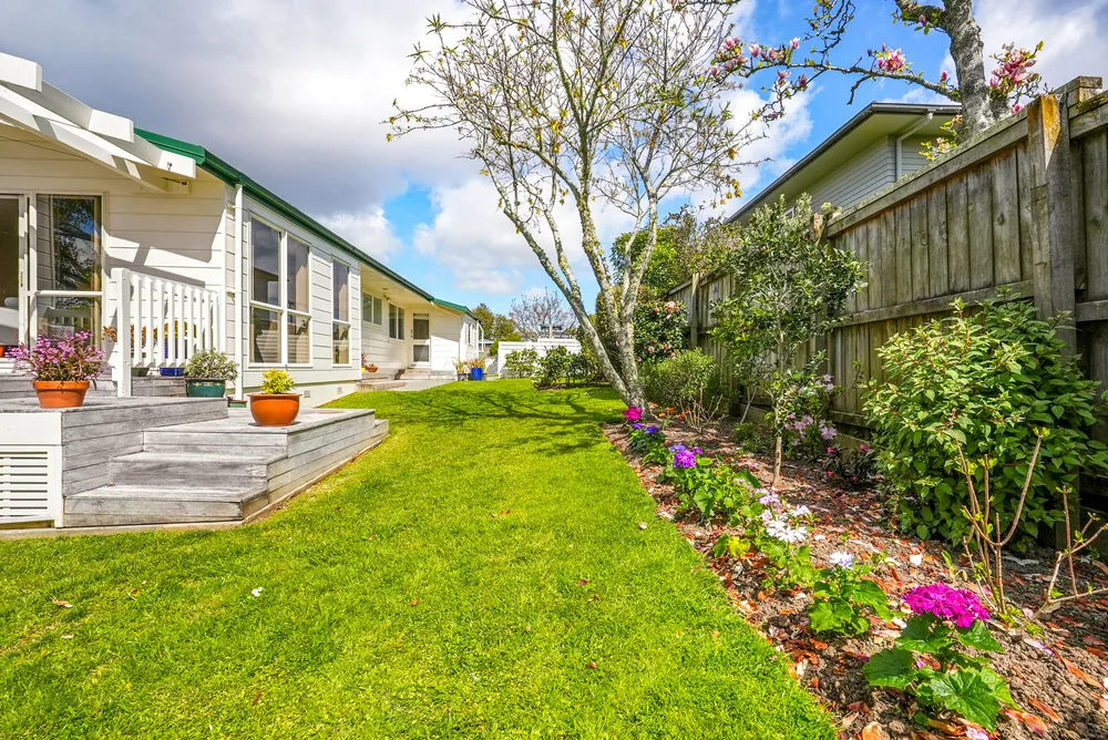 Photos of 6 Luplau Crescent