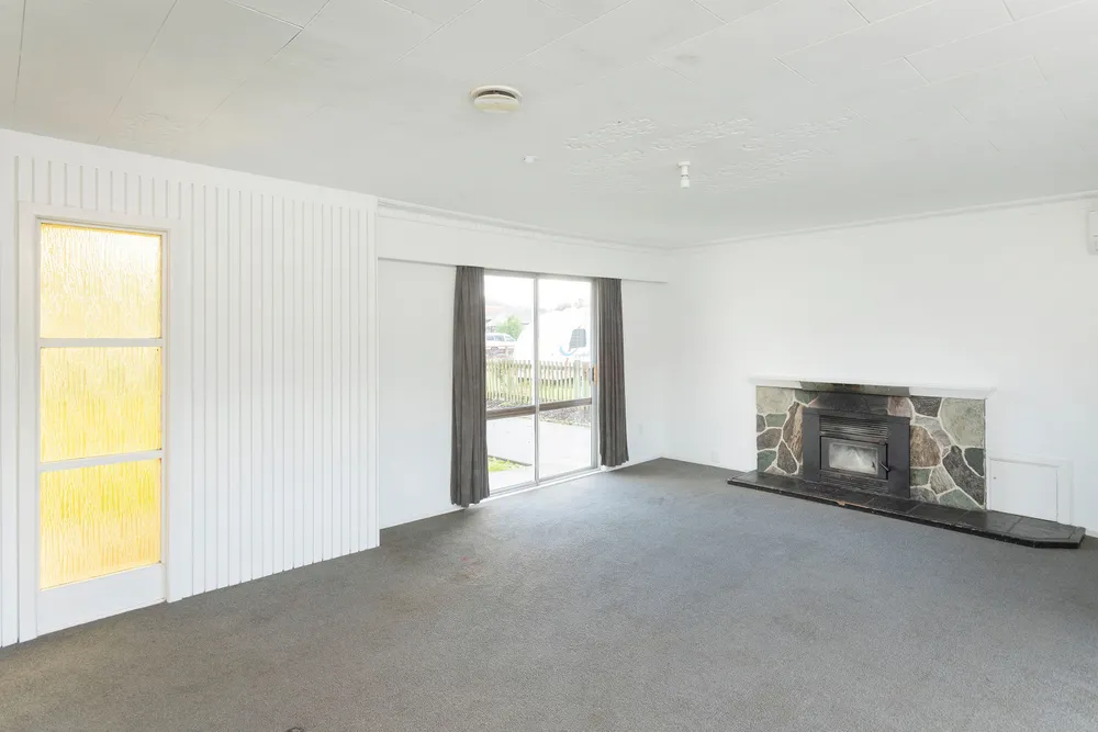 Photos of 24 Steele Road
