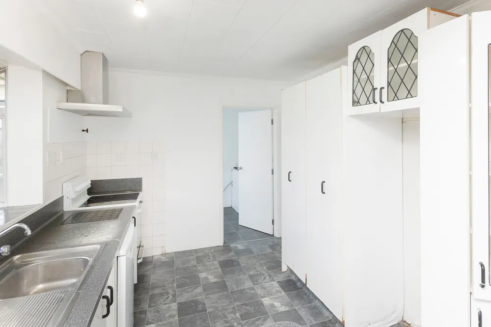 Photos of 24 Steele Road