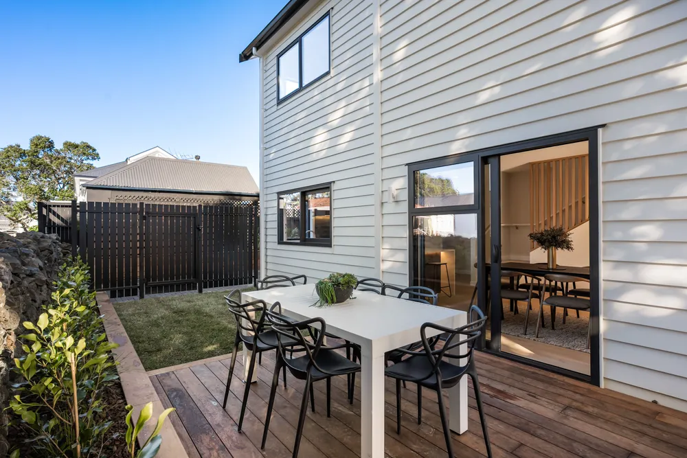 Photos of 14B Maungawhau Road