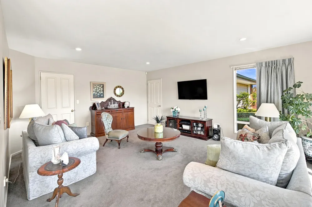 Photos of 5 Sabys Road