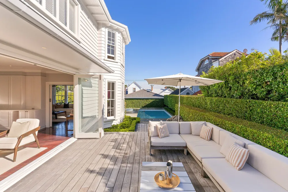 Photos of 37 Gladstone Road