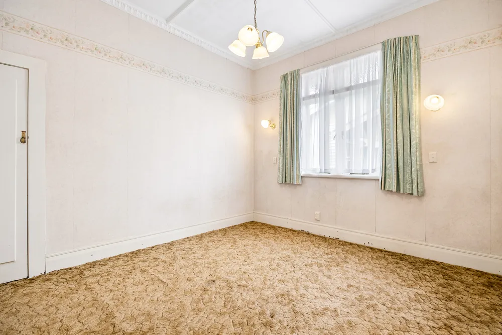 Photos of 14 Banff Avenue